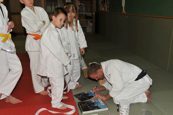 Judo 2008.11.08 David Papaux photo 53 dedicace_DxO